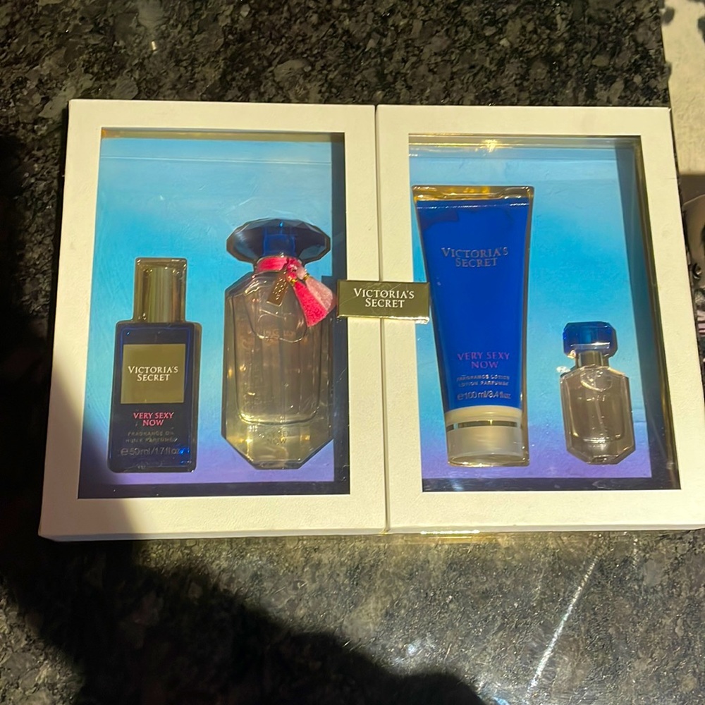 Victoria Secret Very Sexy Now gift set